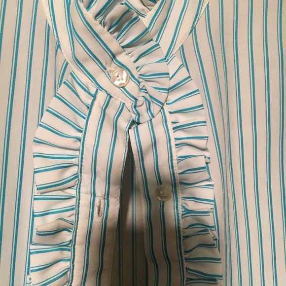 Top - Picture 2 of 3